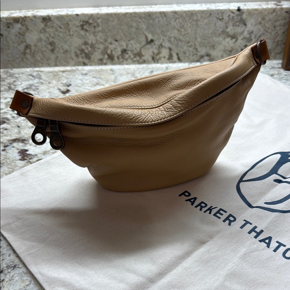 Parker Thatch Butterscotch Small Sling